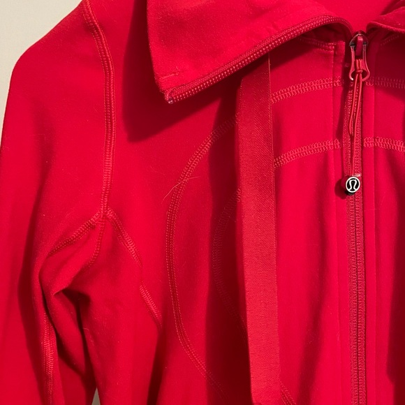 Lululemon zip Sweater - Picture 2 of 9